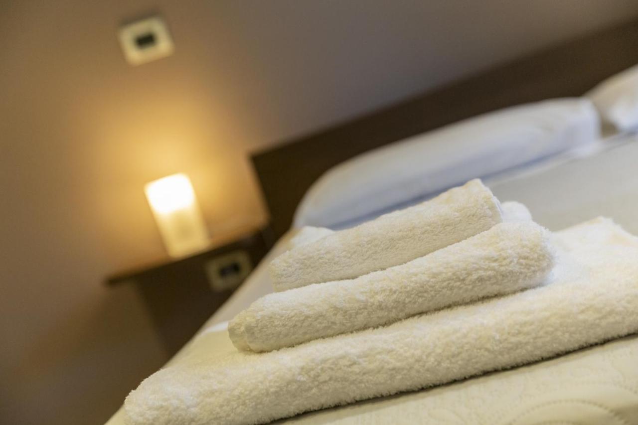 Anda E Rianda Bed & Breakfast Campi Bisenzio Exterior photo